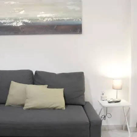 Golden Bay Apartment